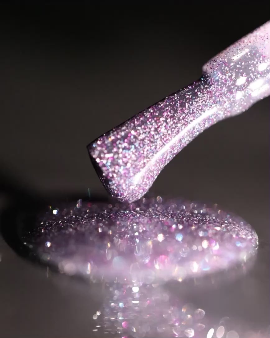 Load video: Reflective Gel Polish - Mermaid Martini